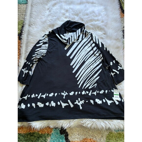 Damee tunic top - Picture 1 of 7